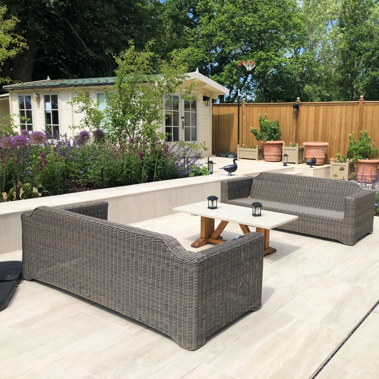 Impressive Classic Contemporary Garden