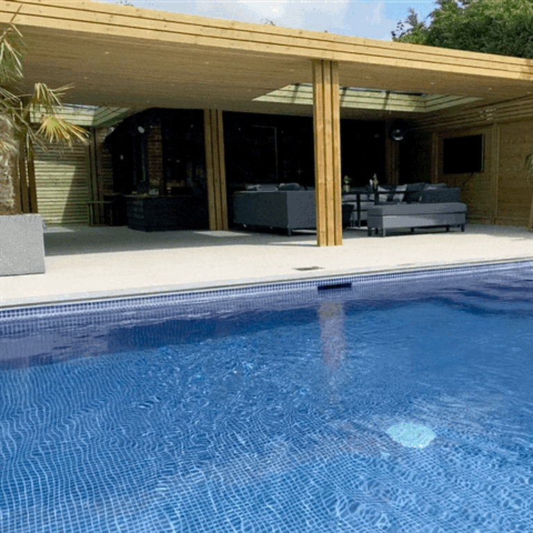 Roofed gazebo and pool patio