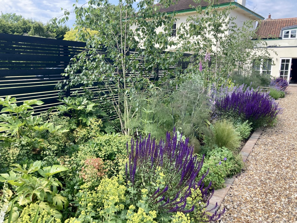 A sunken garden for seating and entertaining