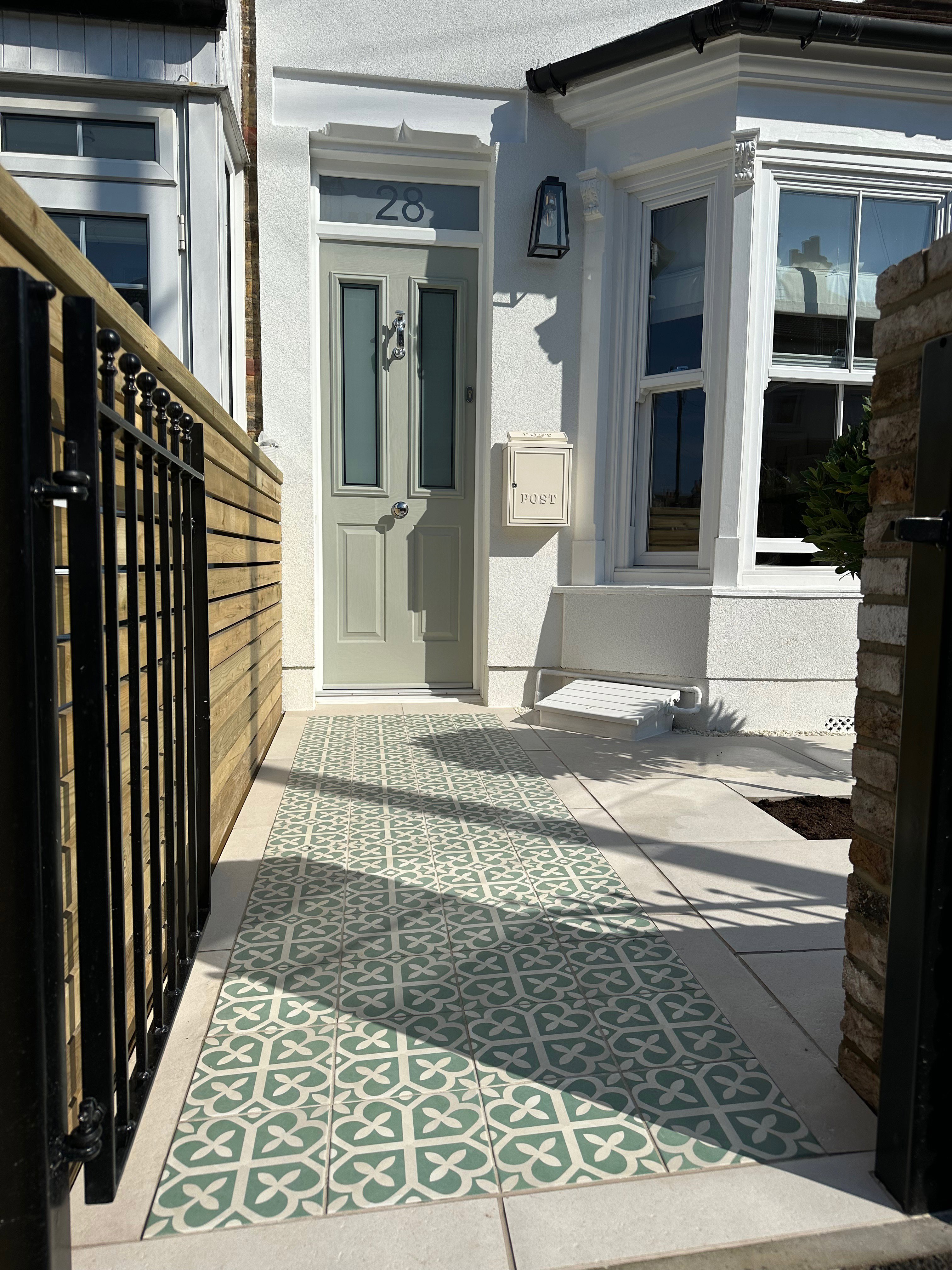 Kandi BonBon porcelain tiles