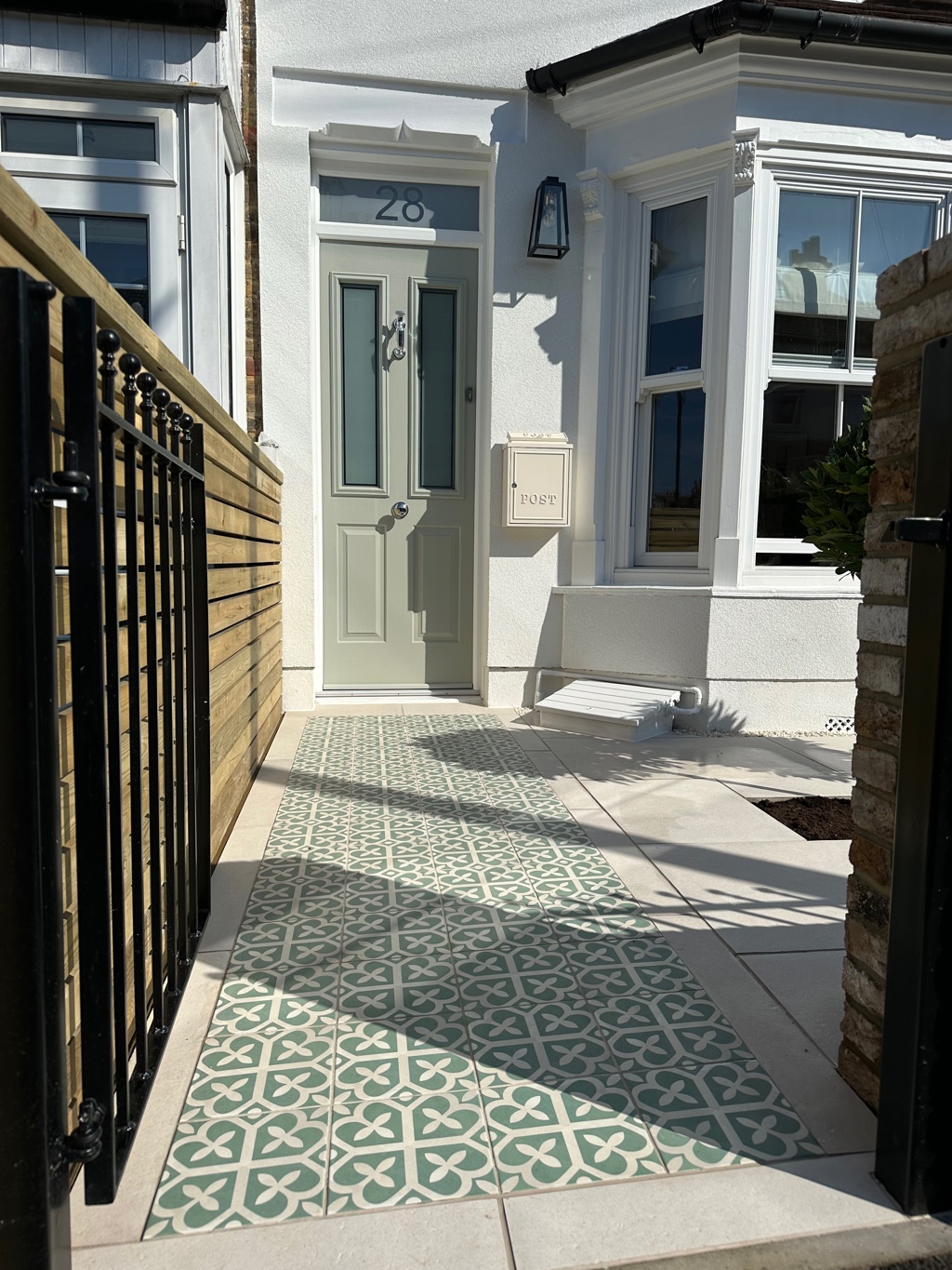 Kandi BonBon porcelain tiles