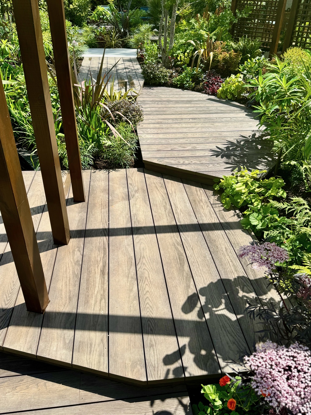 Curved deck leads to arches