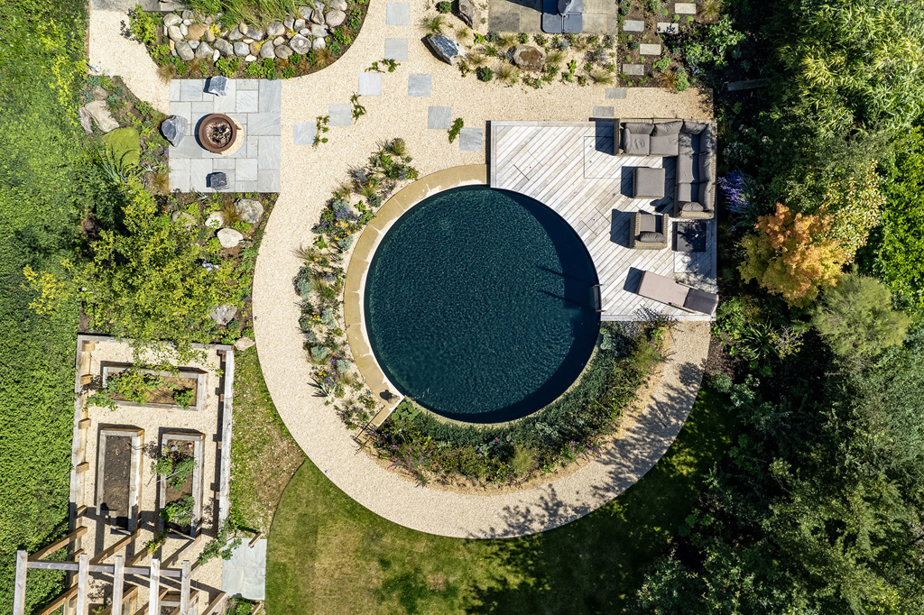 Circular Natural Pool