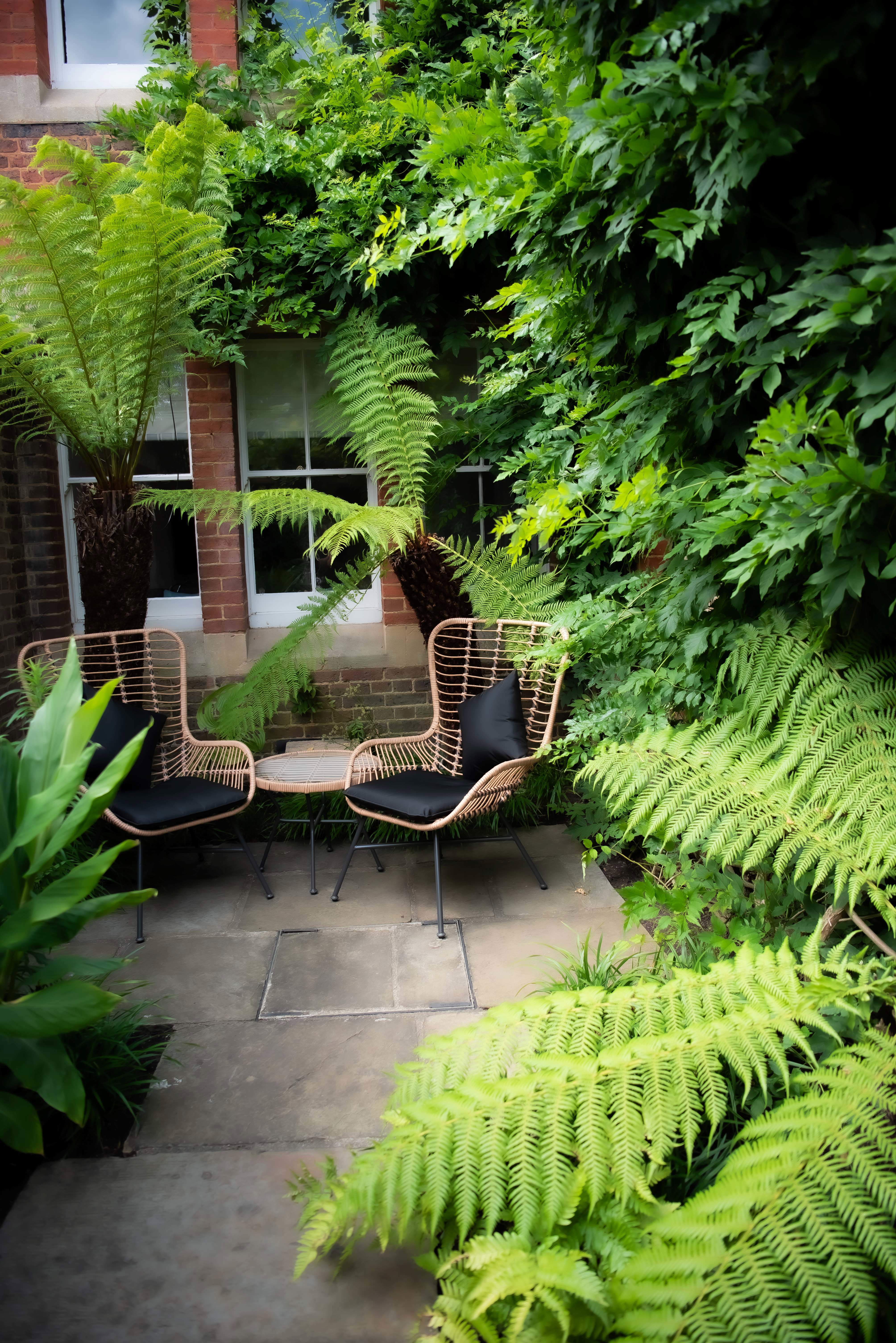 Cosy corner, small courtyard space