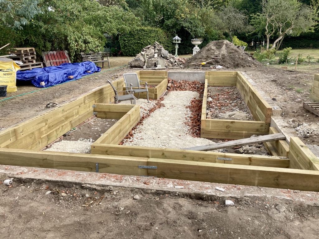 A sunken garden for seating and entertaining