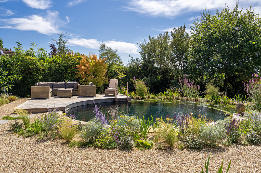 Circular Natural Pool