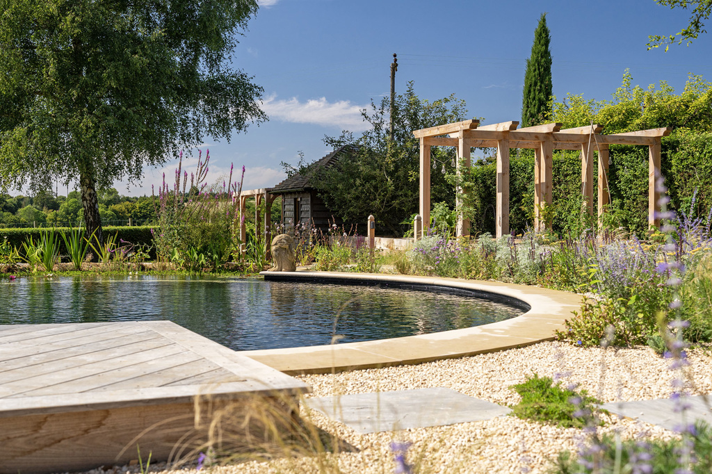 Circular Natural Pool