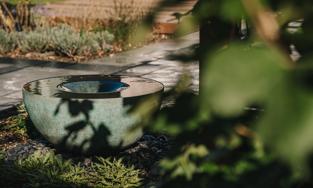 Infinity water feature
