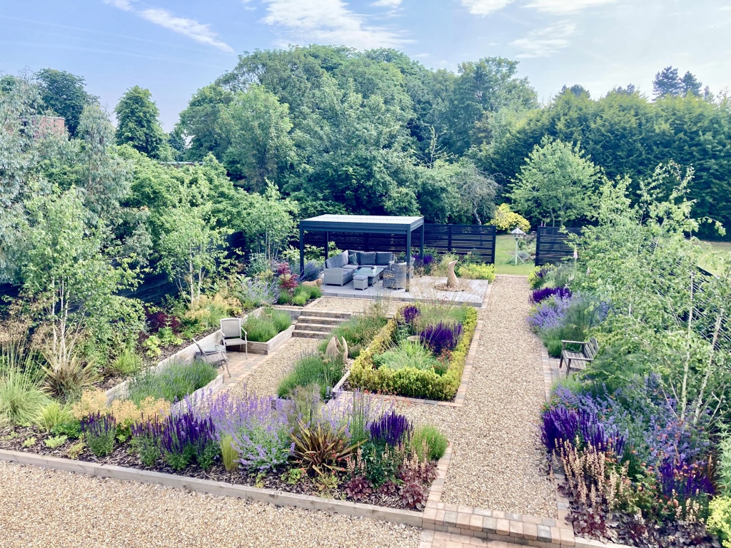 A sunken garden for seating and entertaining