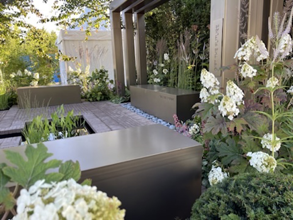 hamton court flower show