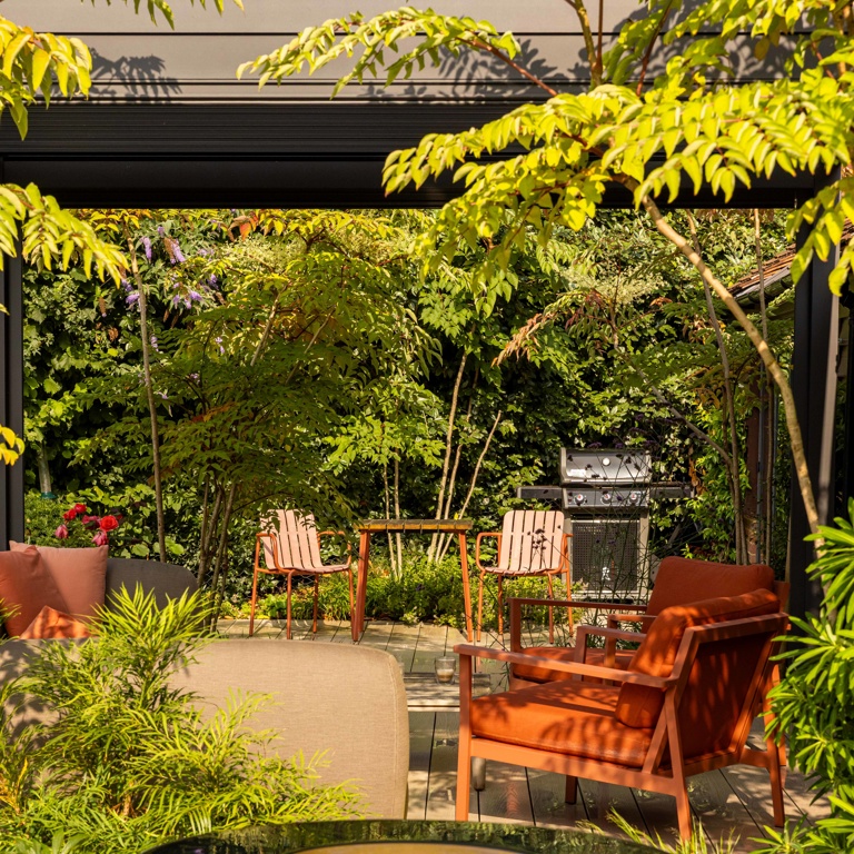 Tills water feature providing soothing sounds