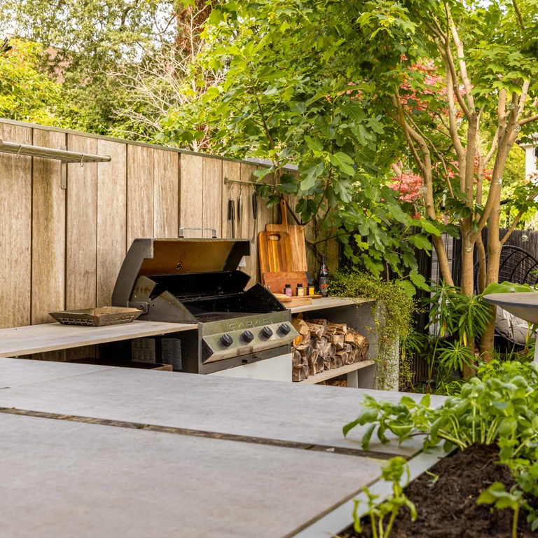 Outdoor kitchen by Grillo