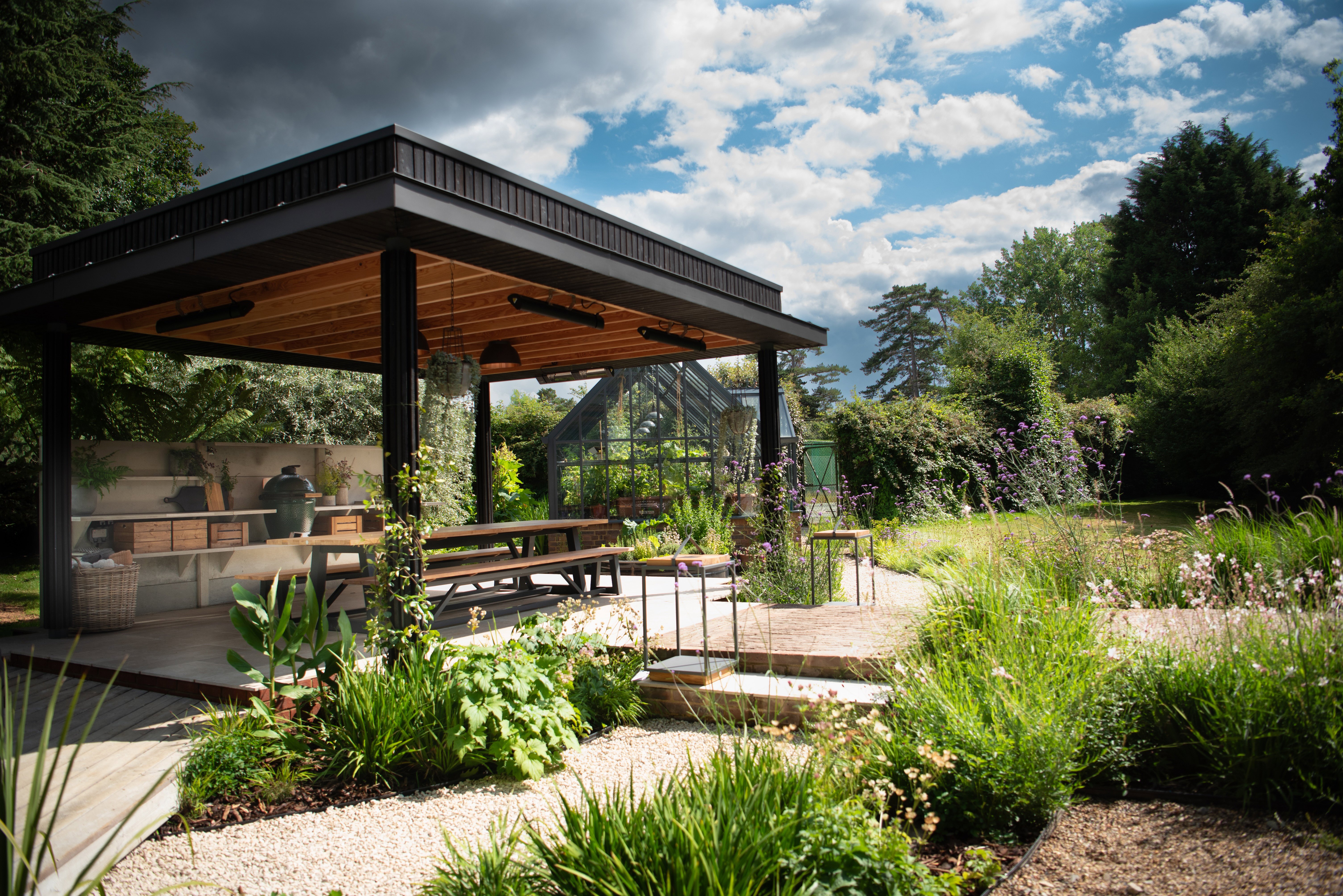 Informal family dining, from garden to plate, for year round use