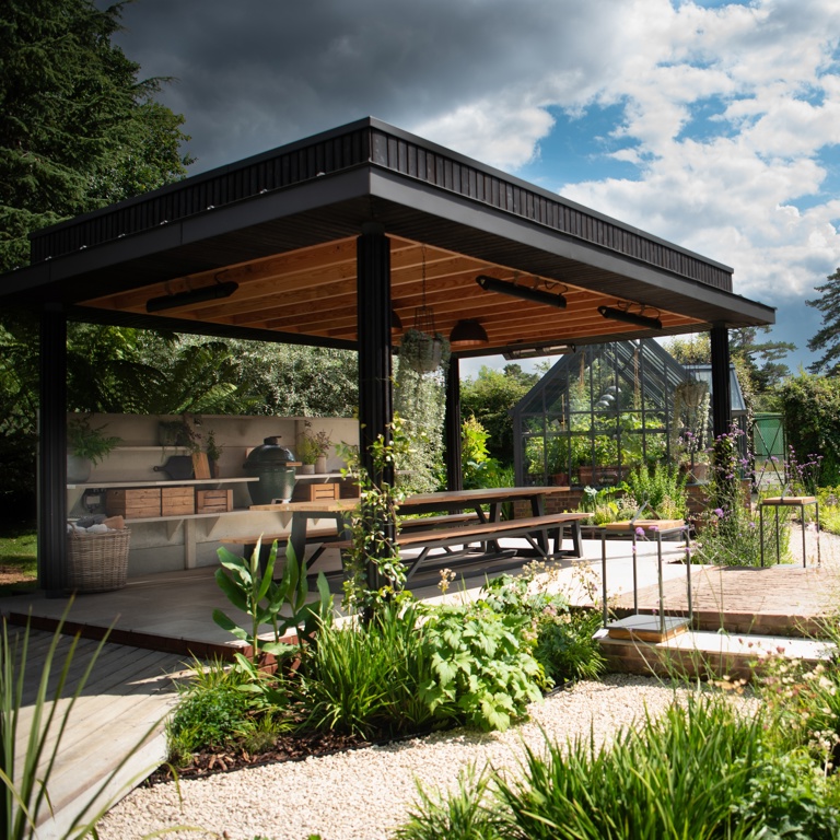 Informal family dining, from garden to plate, for year round use