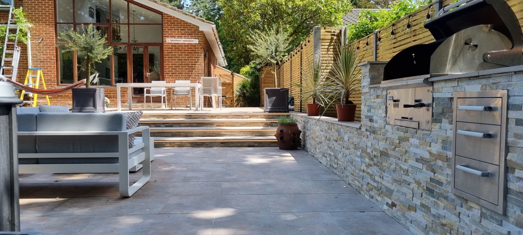 Outdoor kitchen