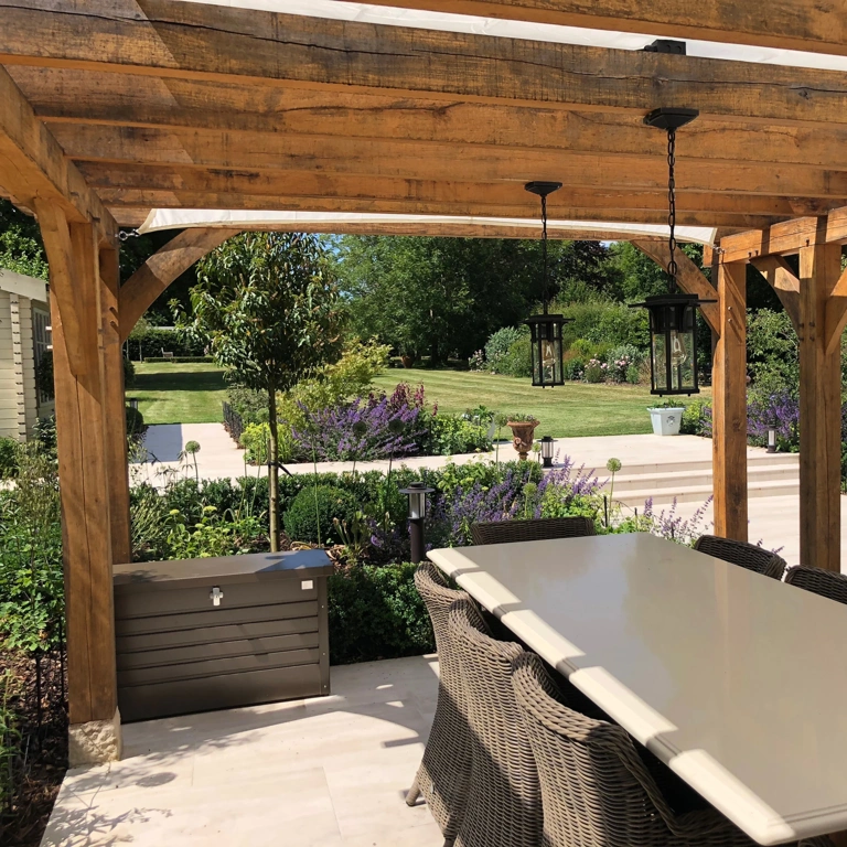 Impressive Classic Contemporary Garden