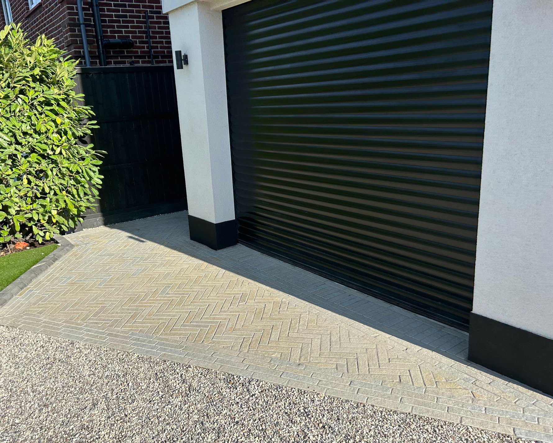 Limestone setts and edging stones