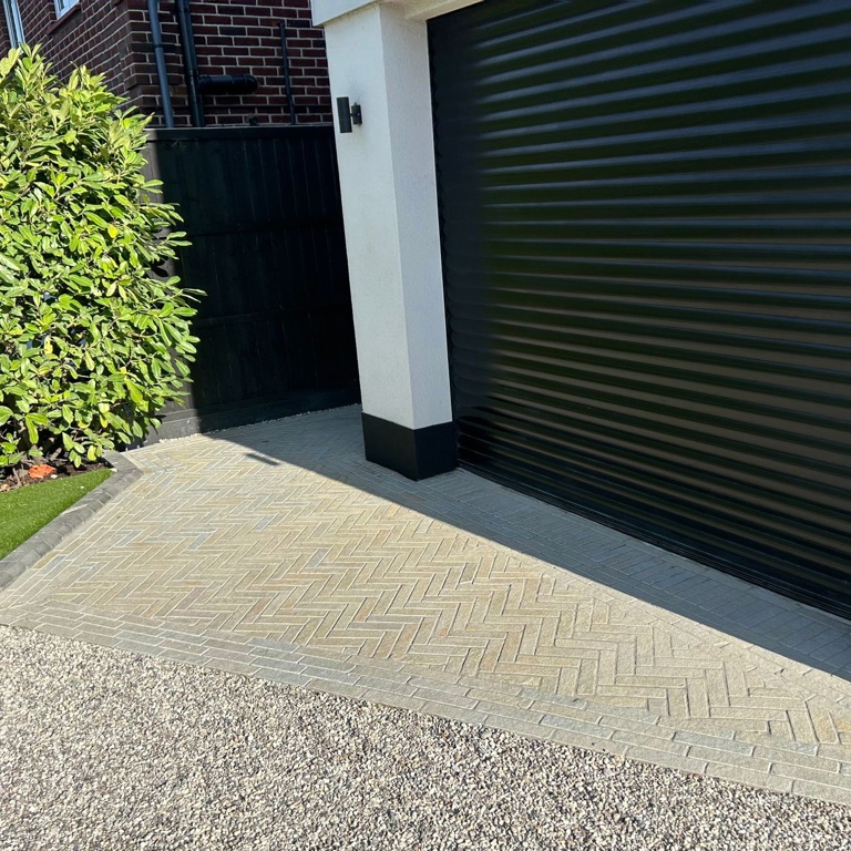 Limestone setts and edging stones