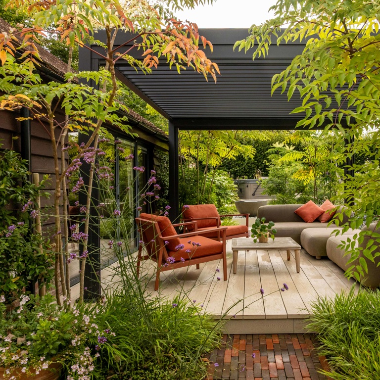 Garden terrace for year round use